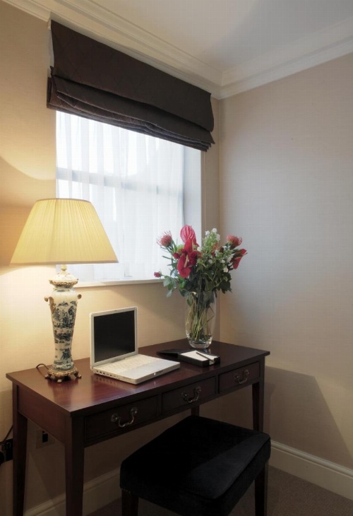 Cheval Knightsbridge image 17