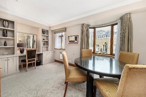 Cheval Knightsbridge image 3
