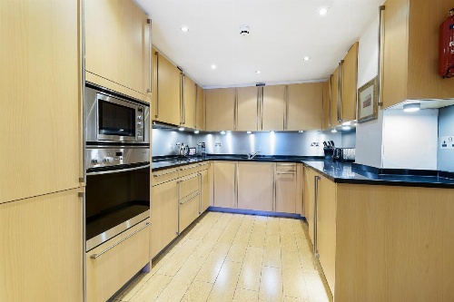Cheval Knightsbridge image 8